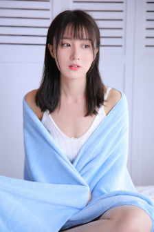 我的同桌很娇软[校园]小说